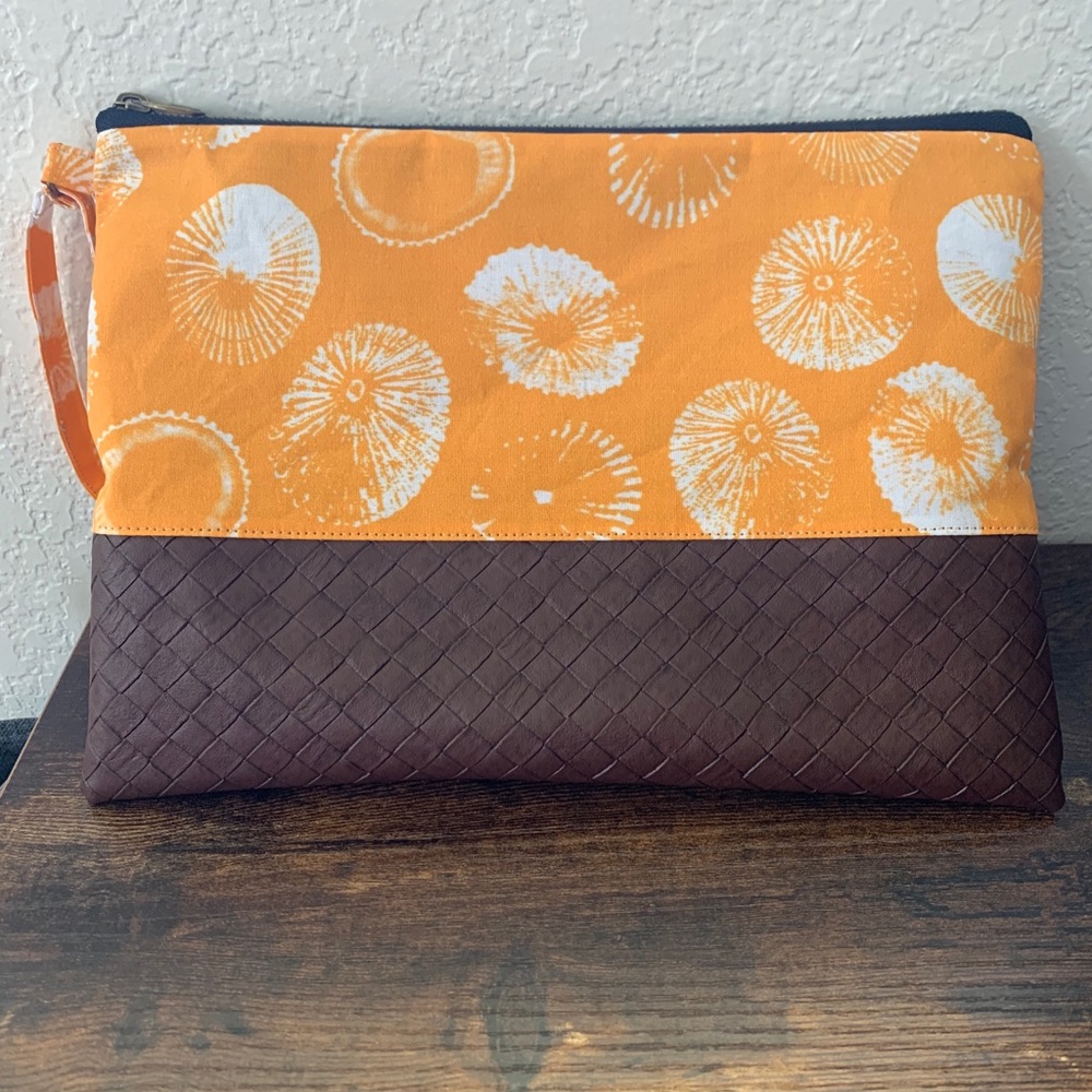 Modicum size purse or clutch bag ( yellow Opihi )